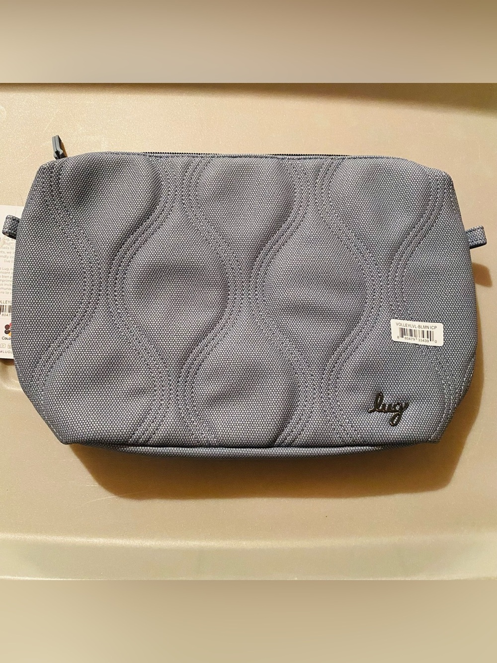 lug Volley LVL Pouch. NWT. Bluemoon IcePop
